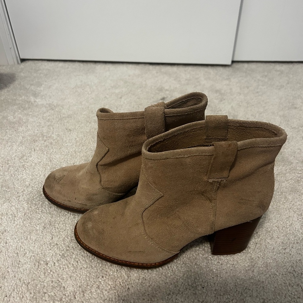 Splendid Suede western style bootie